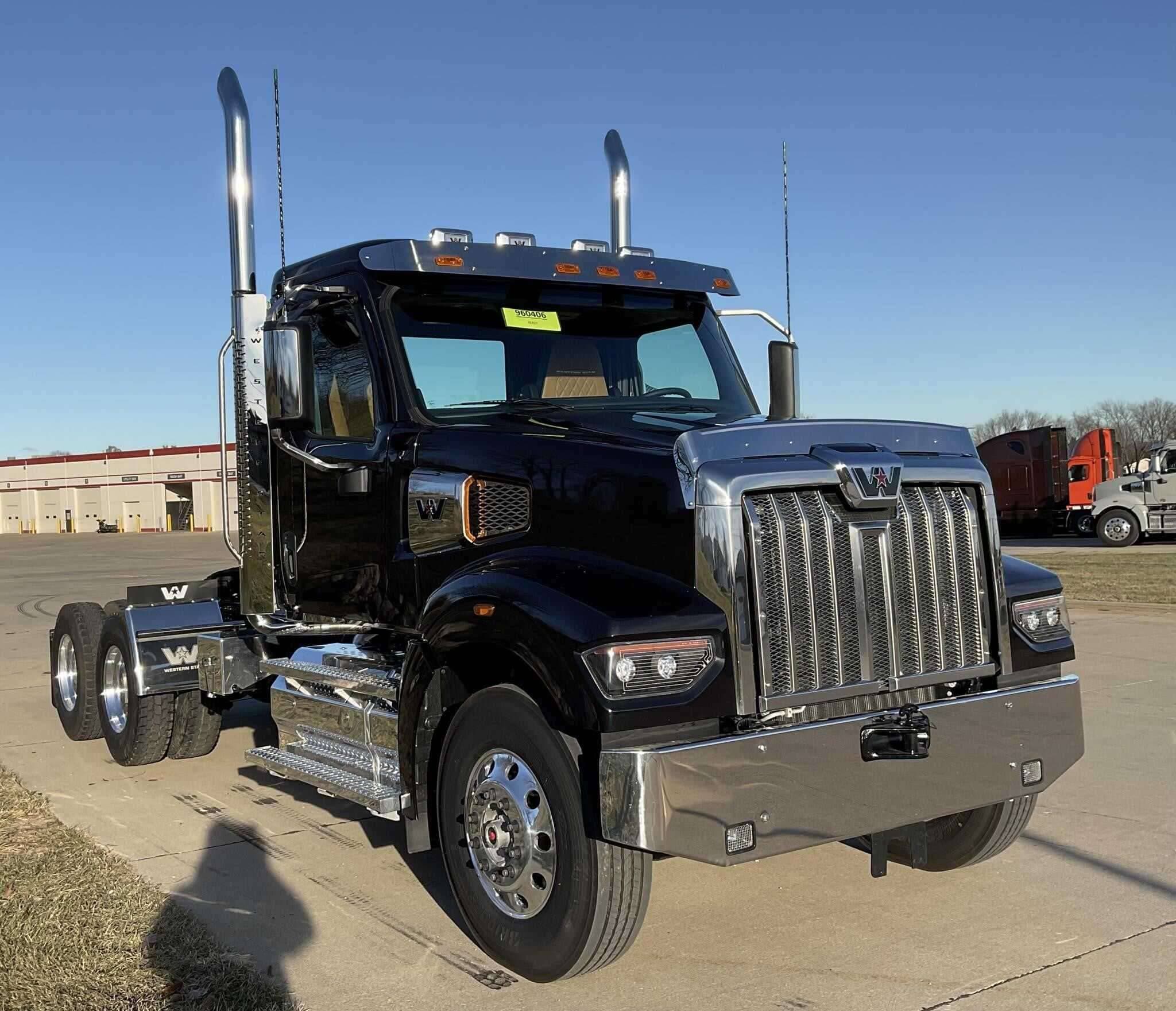 2026 Western Star 49X Chassis image 2