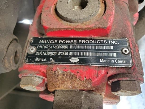 2001 FREIGHTLINER FLD112 image 9