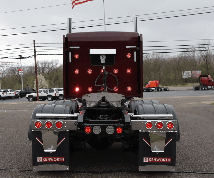 2020 Kenworth W9 Series image 6