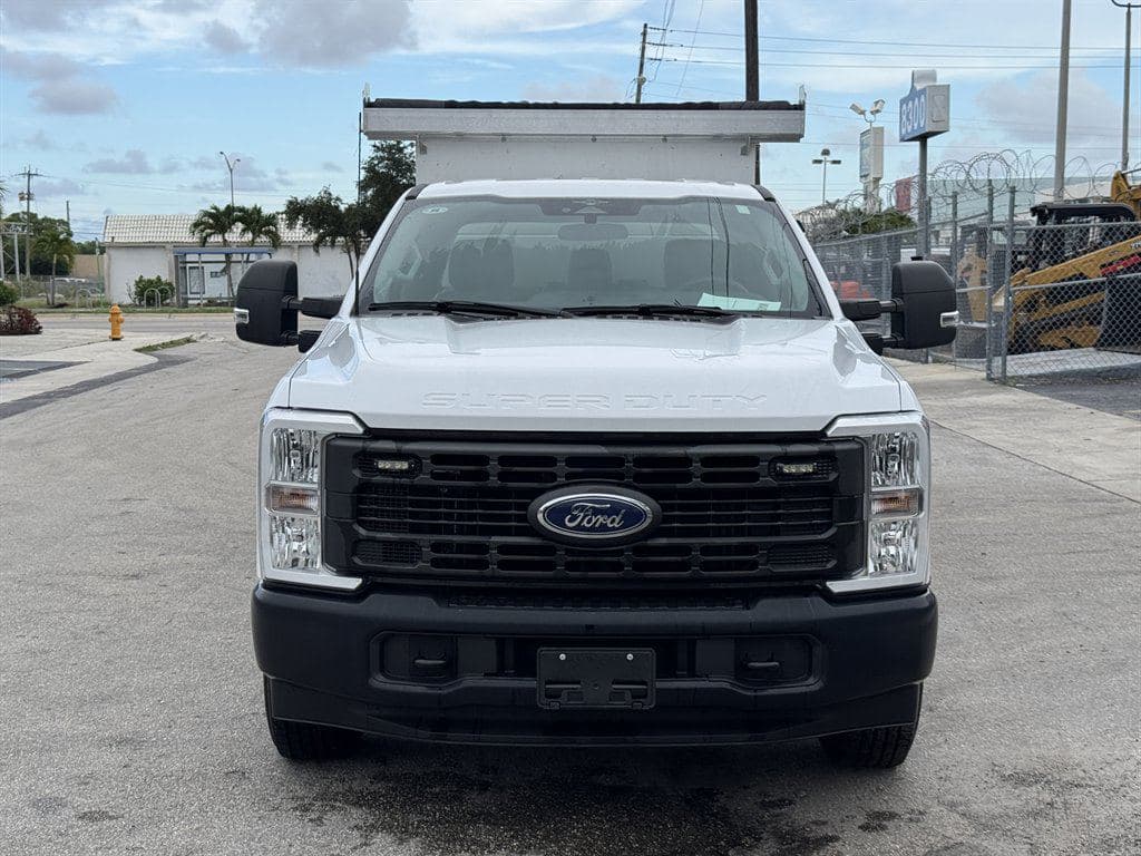 2023 Ford F250sd image 2