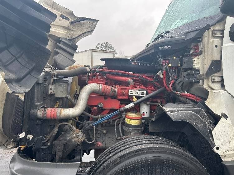 2023 International LT62F image 11