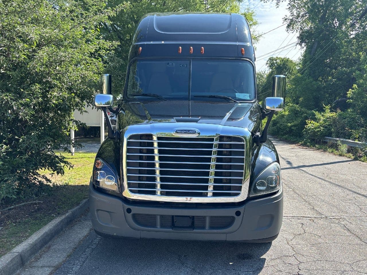 2020 Freightliner Cascadia 125 image 4