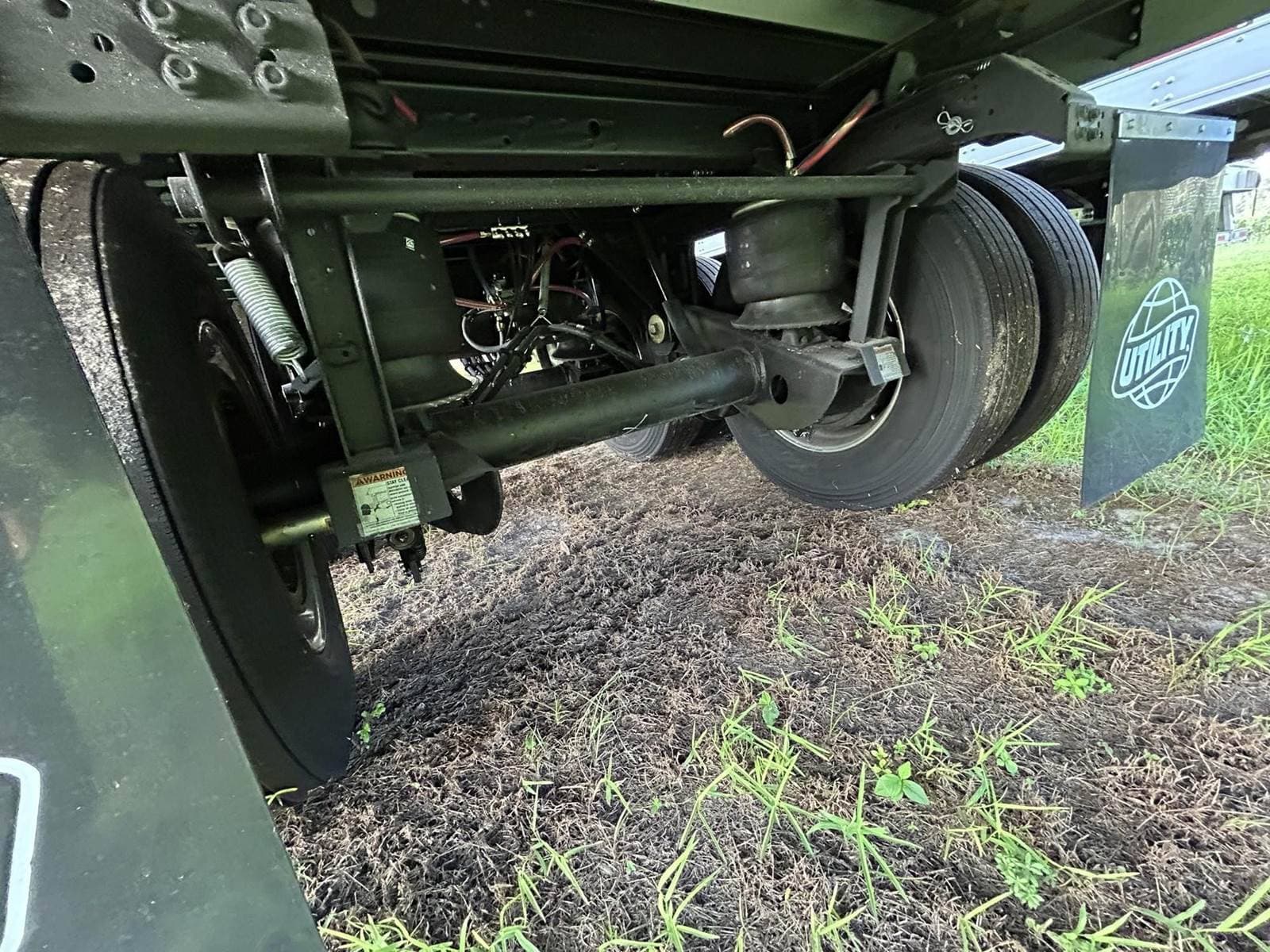 2026 Utility 3000R image 9