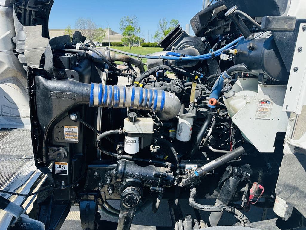 Used 2022 KENWORTH T270 image 6