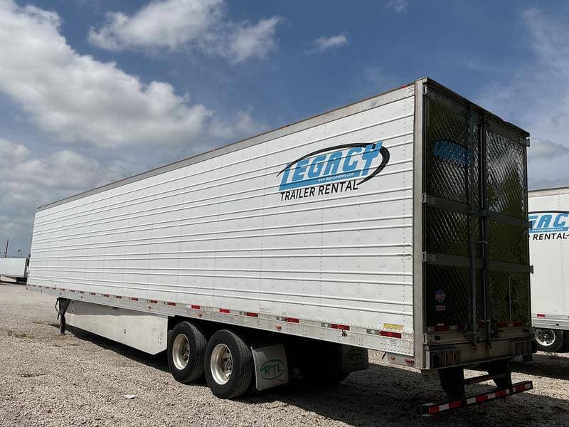 2016 Utility 3000R image 2