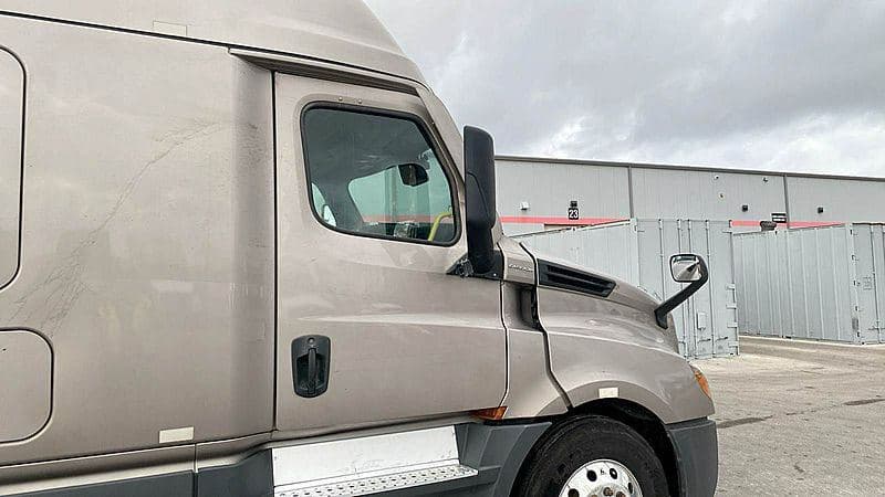 2024 Freightliner Cascadia 126 image 6