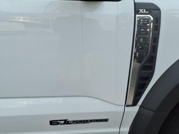 2026 Ford F600 SD XL image 6