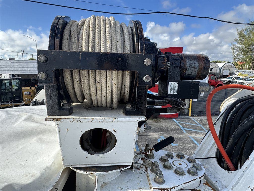 2015 Freightliner M2-112 image 33
