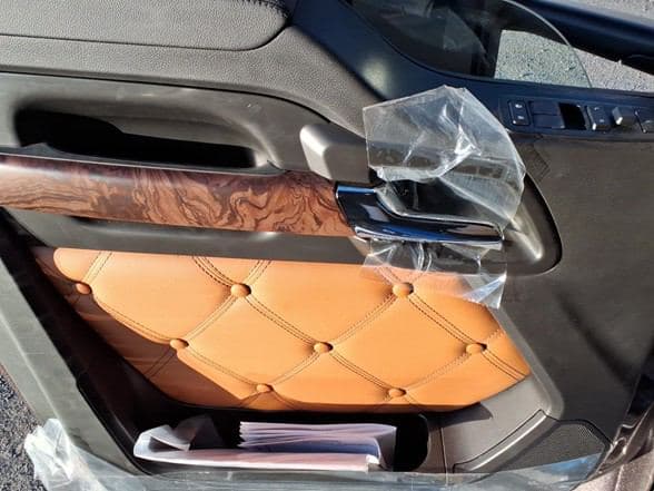 2026 Kenworth T880 image 14