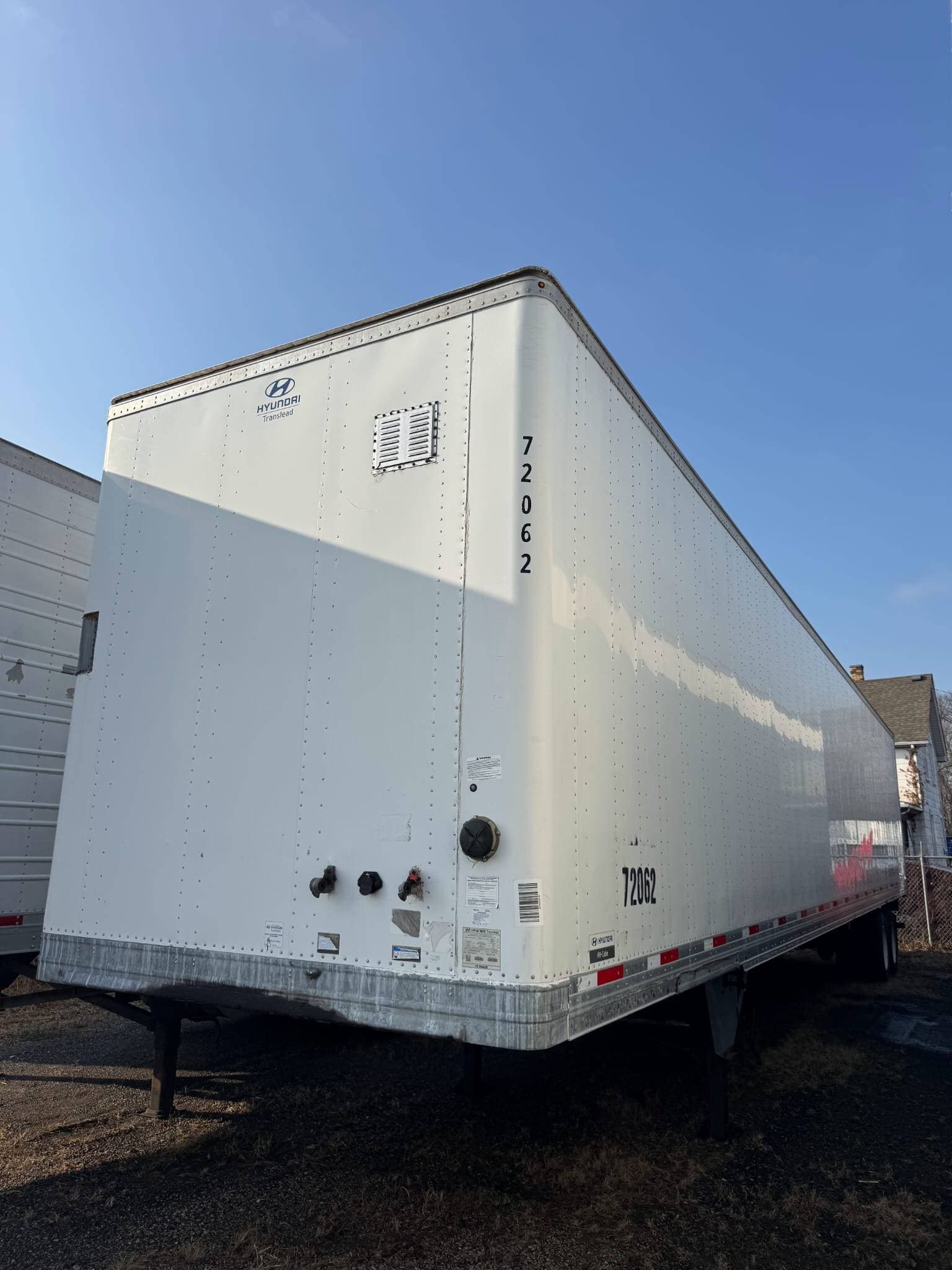 2019 Hyundai COMPOSITE image 1