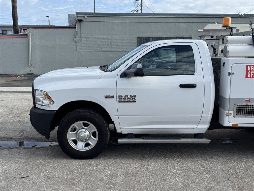 2016 Ram 3500 Tradesman image 7