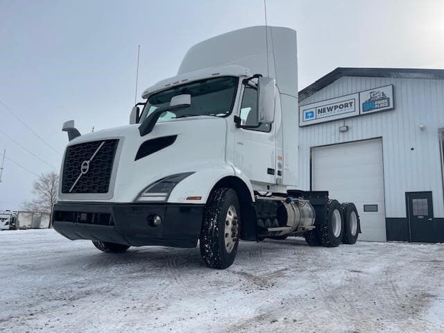 2018 Volvo VNR64T300