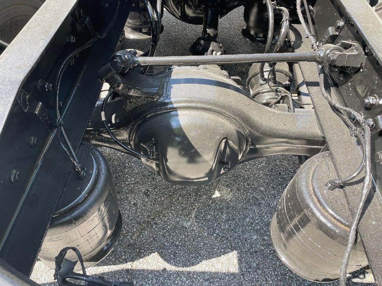 2020 Freightliner Cascadia 126 image 5