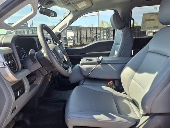 2026 Ford F550 SD XL image 17
