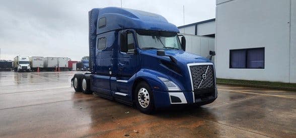 2021 Volvo VNL64T860 image 1