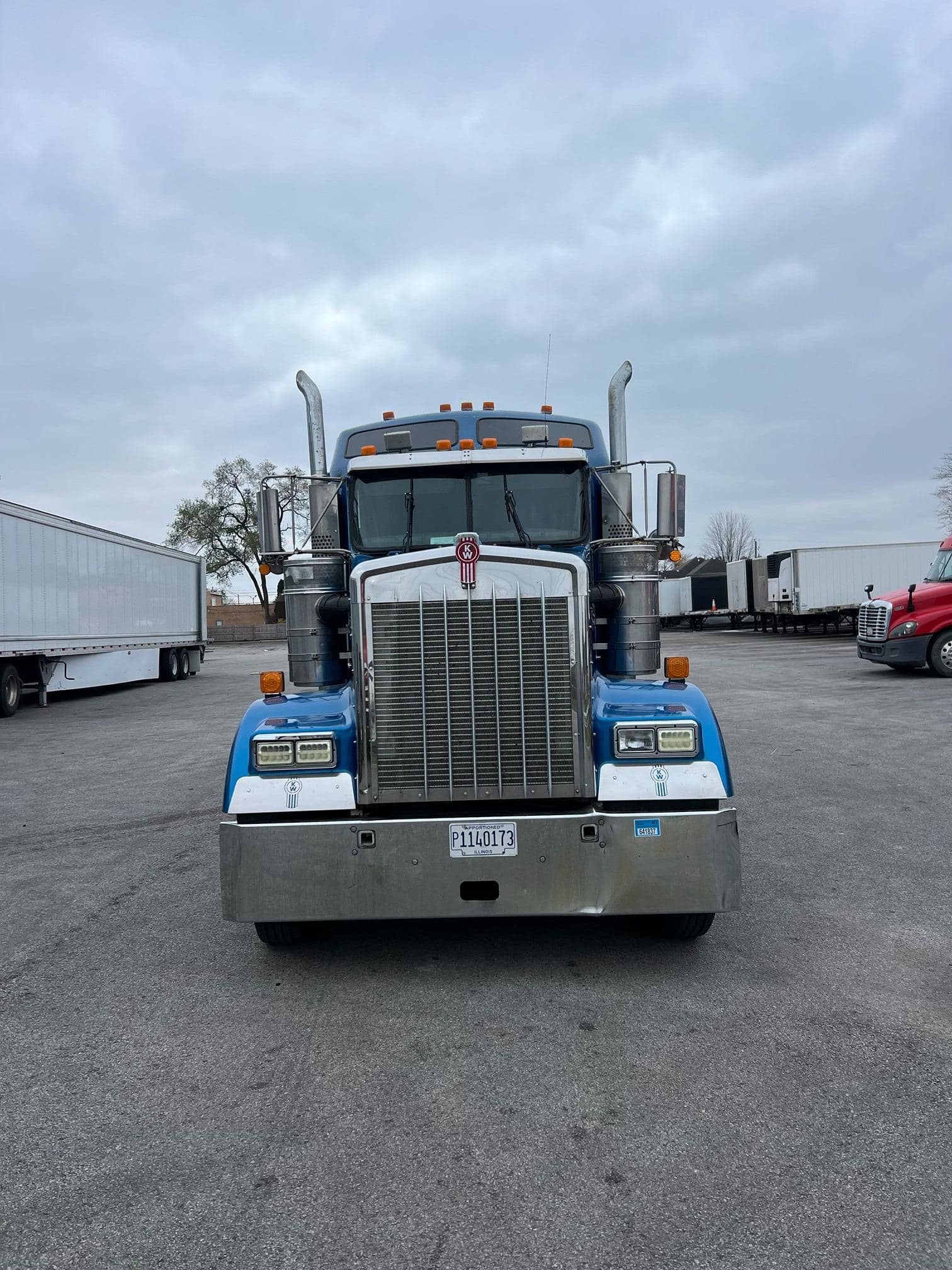 2006 Kenworth W900 – Complete Overhaul image 3