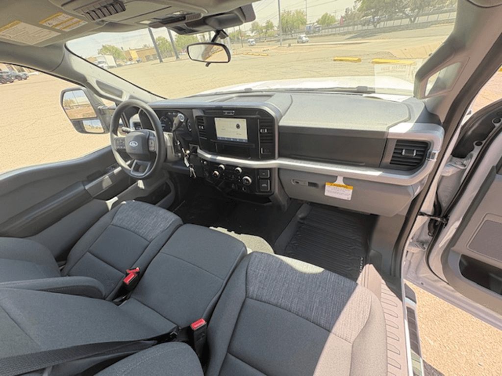 New 2026 FORD F450 image 3