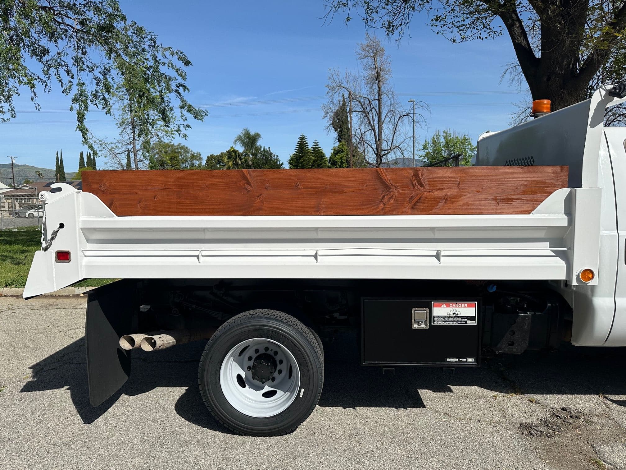 2011 Ford F-450 Gravel Dump Truck image 17