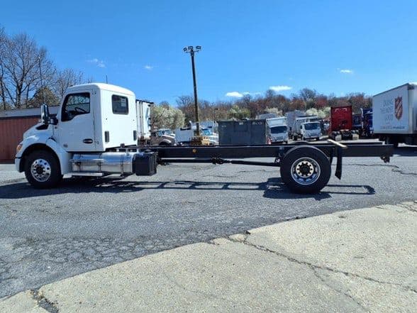 2025 Kenworth U7-10 image 12
