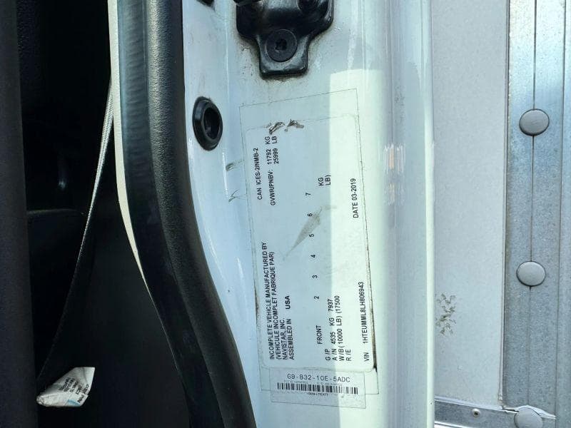 2020 International MV607 image 21