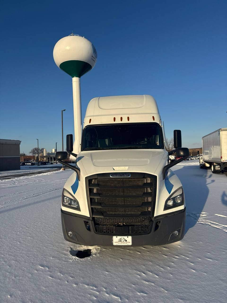 2022 Freightliner Cascadia image 2
