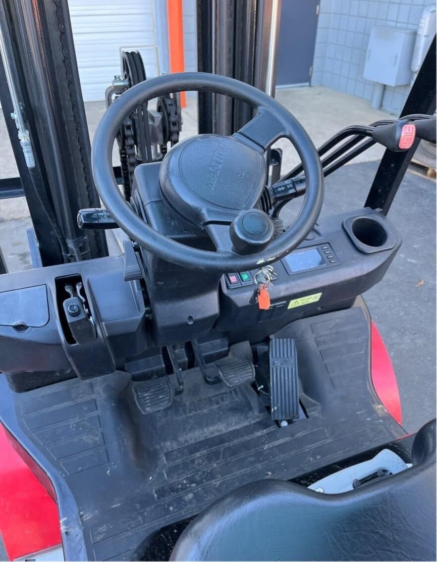 2023 MANITOU MI25D FL9389 image 5