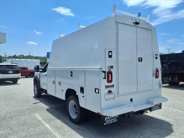 2024 Ford F550 SD XL image 6