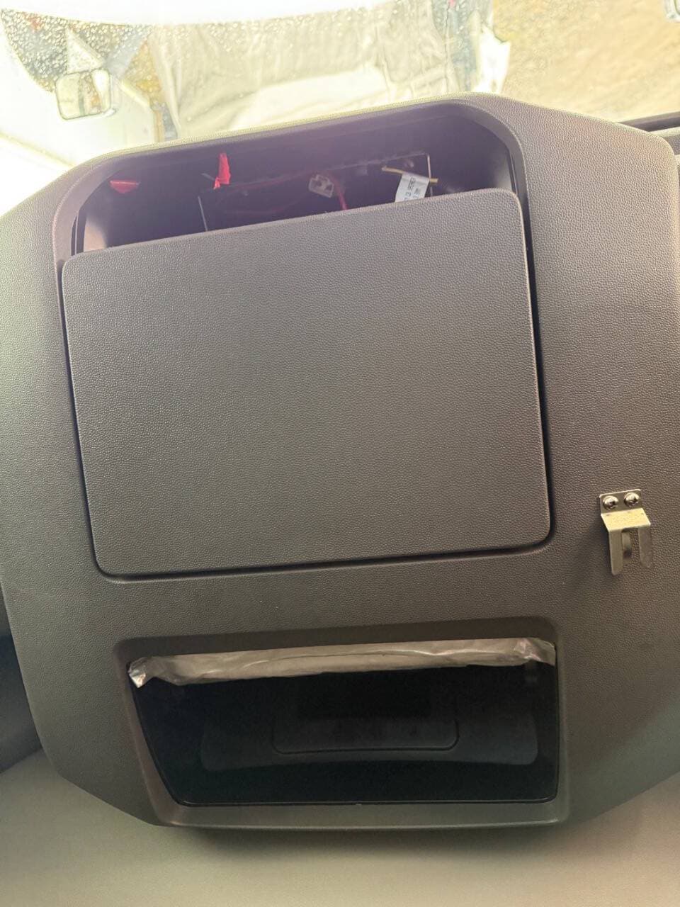 2022 International LT625 image 20