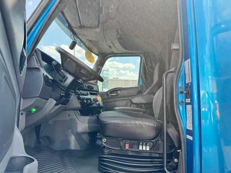 2019 International 1652 image 12