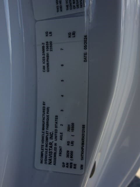 2024 Chevrolet Silverado 6500HD image 19