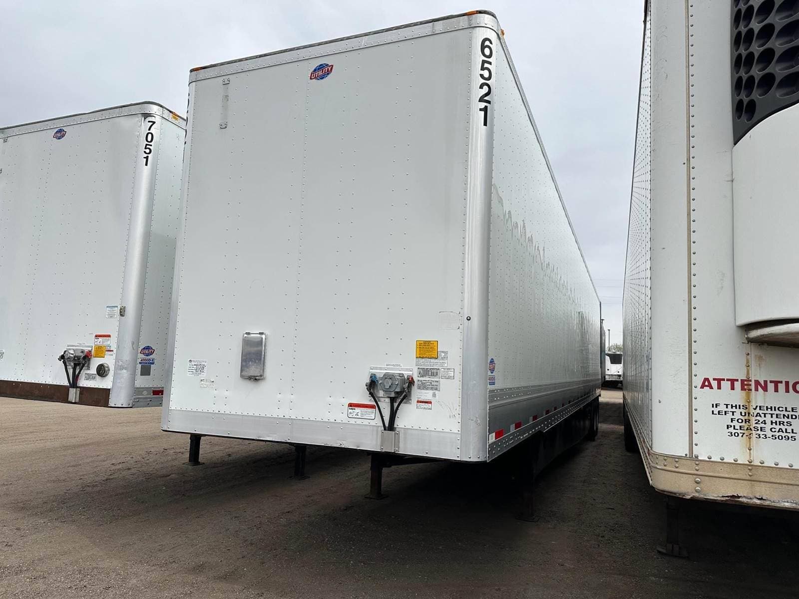 2022 Utility 4000D-X image 2