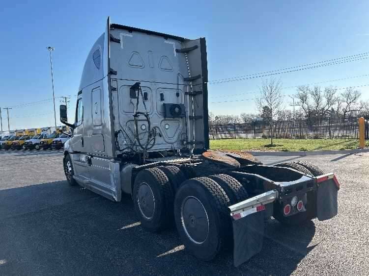 Used 2020 Freightliner T12664ST Conventional - Sleeper Truck in LA PORTE, IN image 7