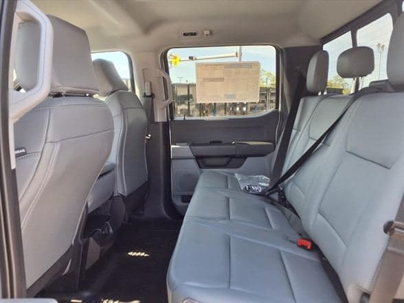 2026 Ford F550 SD XL image 13