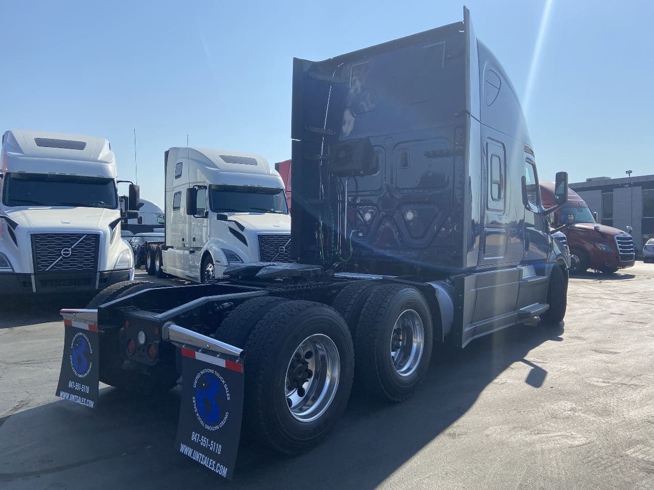 2020 Freightliner Cascadia image 5