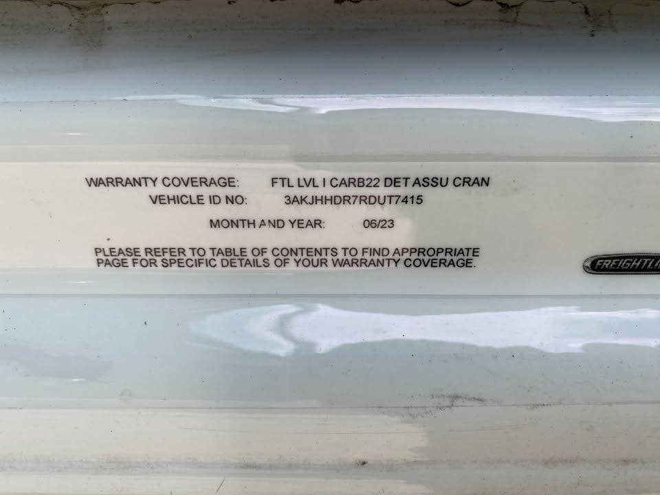 2024 Freightliner Cascadia image 10