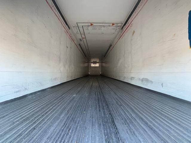 2017 Wabash Refrigerated Van image 7