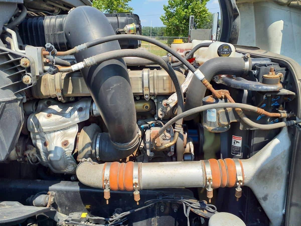 2020 Freightliner Cascadia image 13