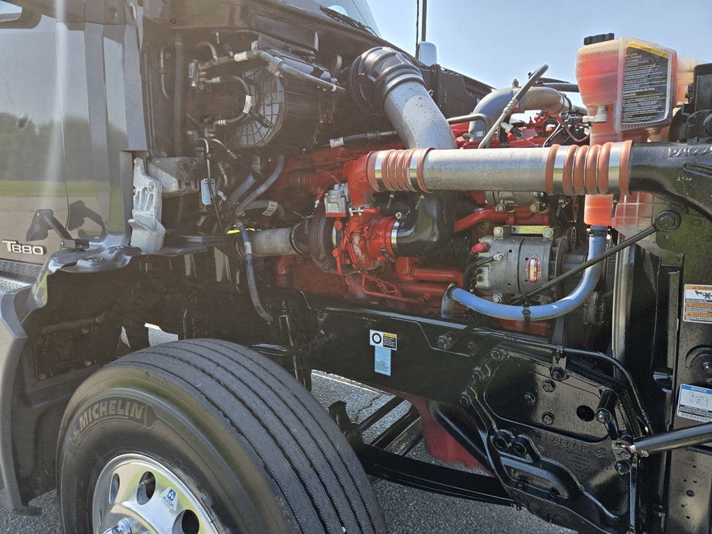 Used 2022 KENWORTH T880 image 24