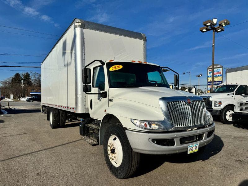 2020 International MV607 image 2