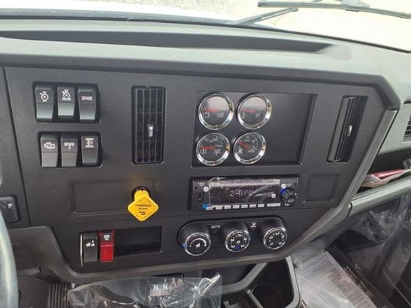 2026 Kenworth U7-10 image 13