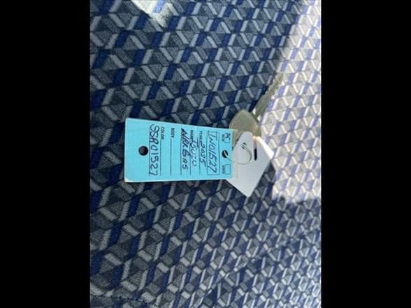 2025 Isuzu NRR image 19