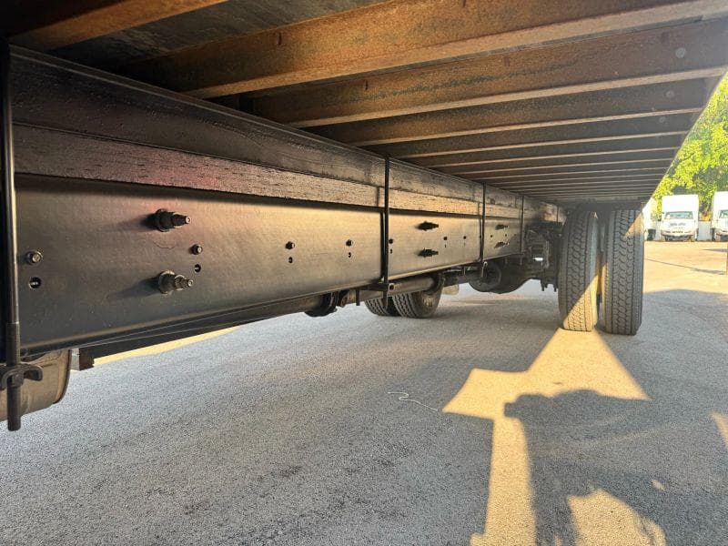 2019 Ford F-750 image 15