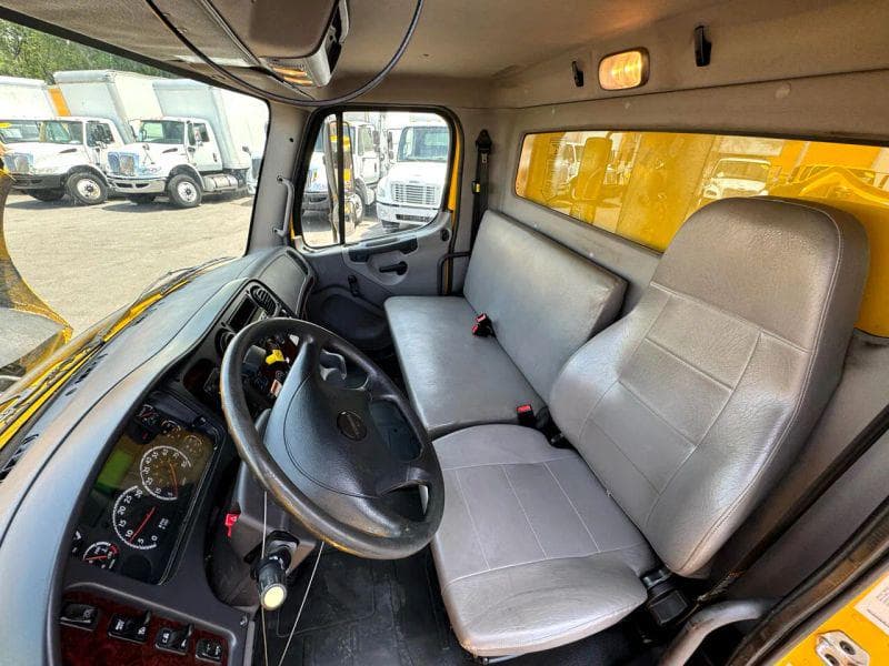 2019 Freightliner Cascadia 125 image 31