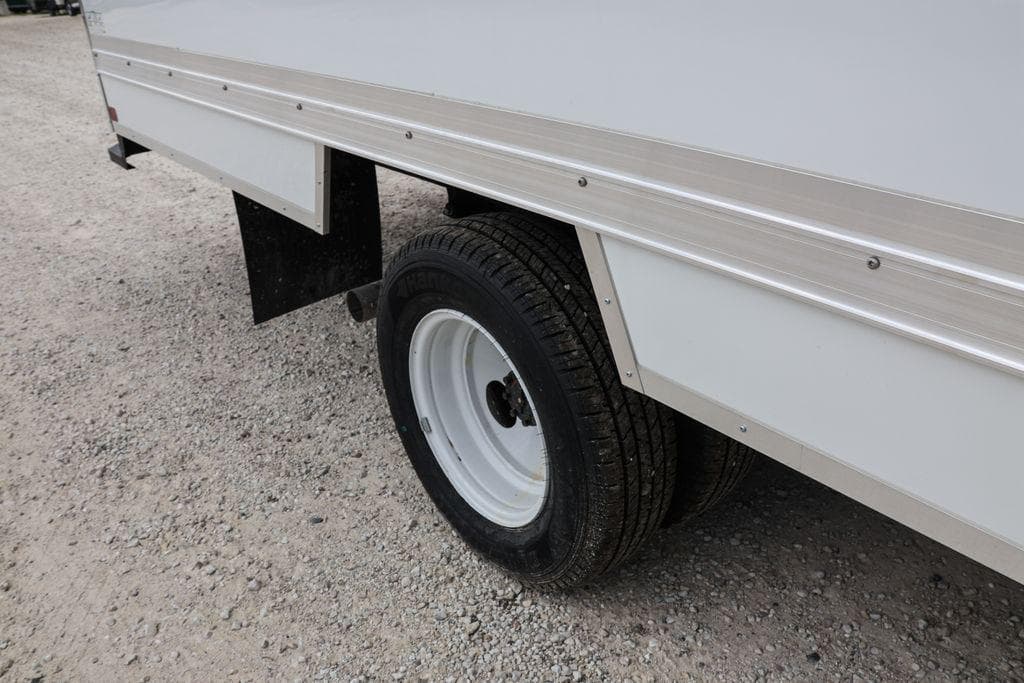 2026 Ford E-350SD Base Box Van image 15