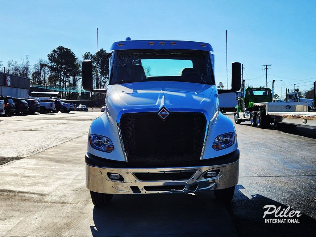 2025 INTERNATIONAL LT SN298842 image 2