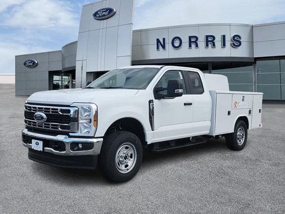 2026 Ford F350 SD image 1