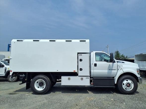 2026 Ford 4143D image 3