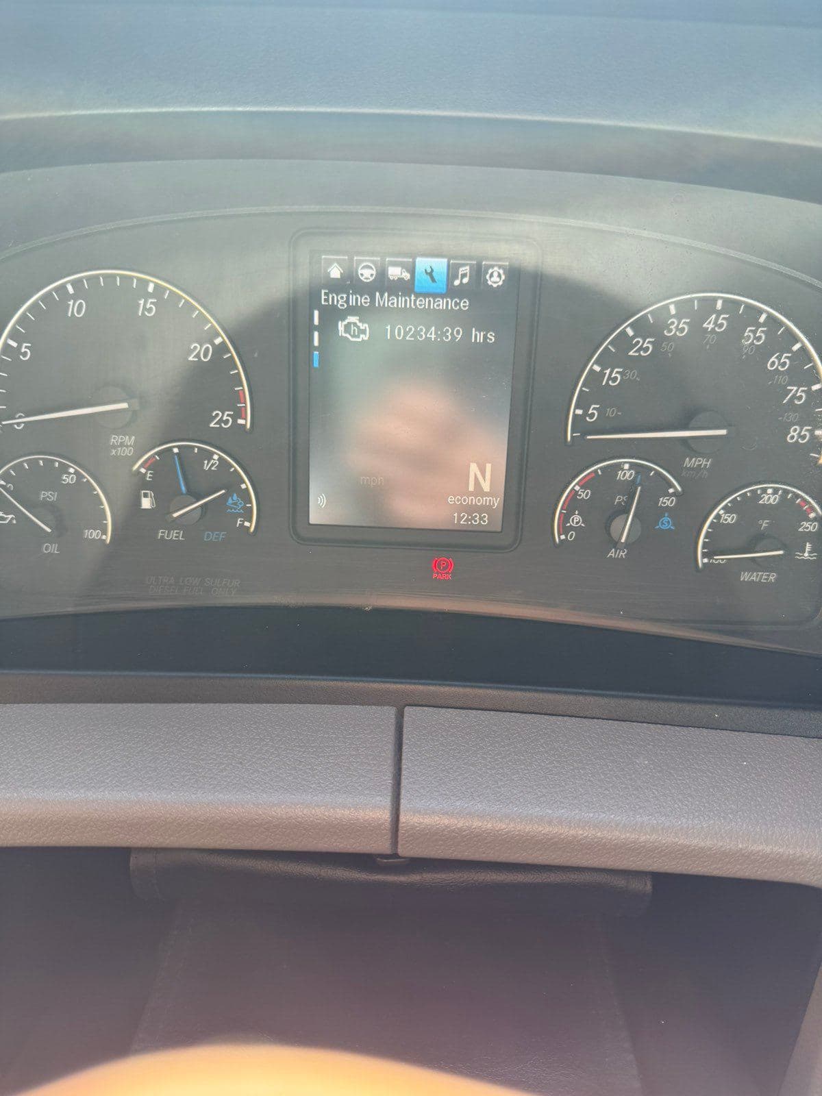 2022 Freightliner Cascadia image 12