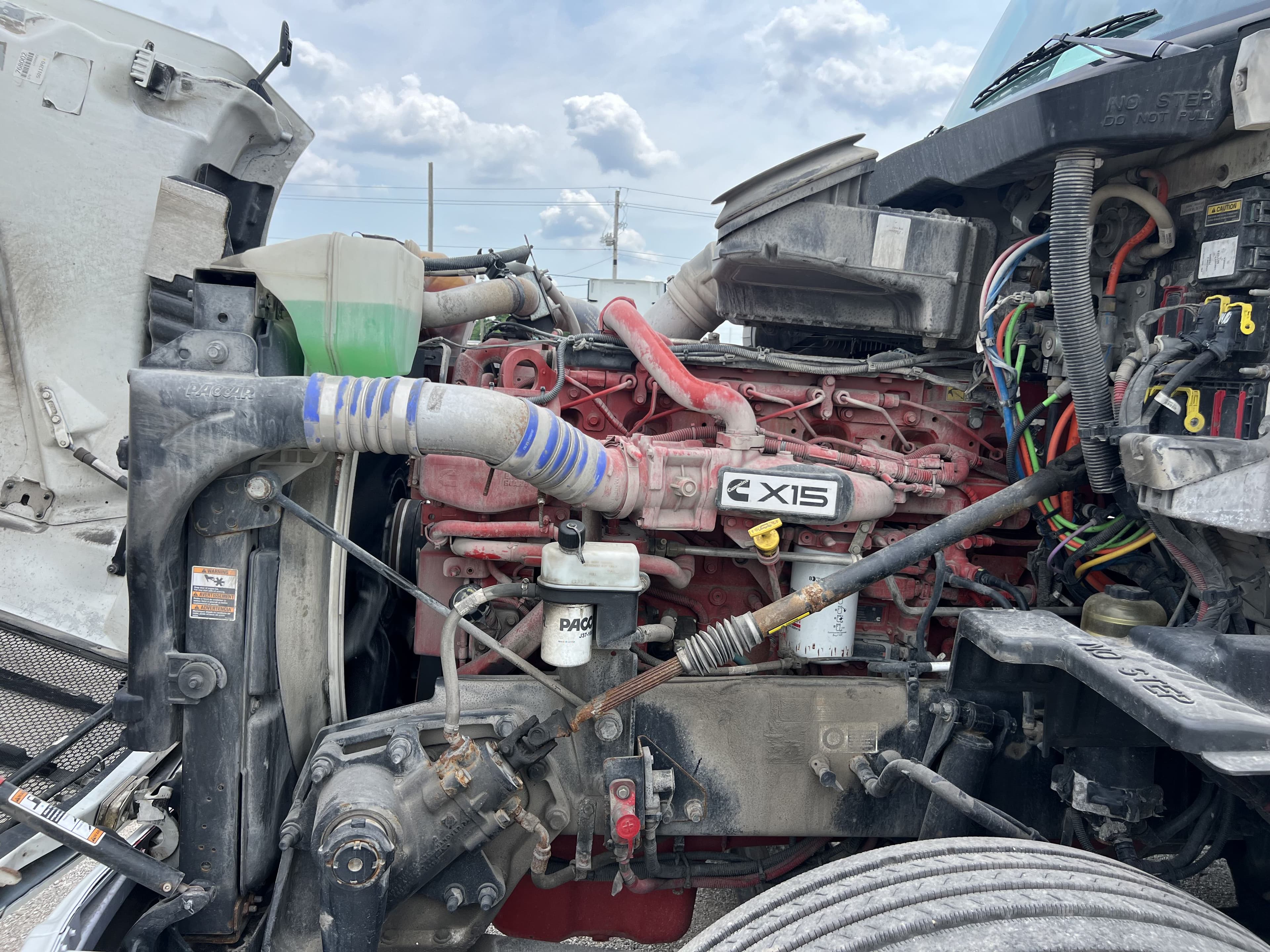 2022 Peterbilt 579 image 6