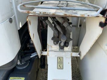 2016 Freightliner M2-106 image 11